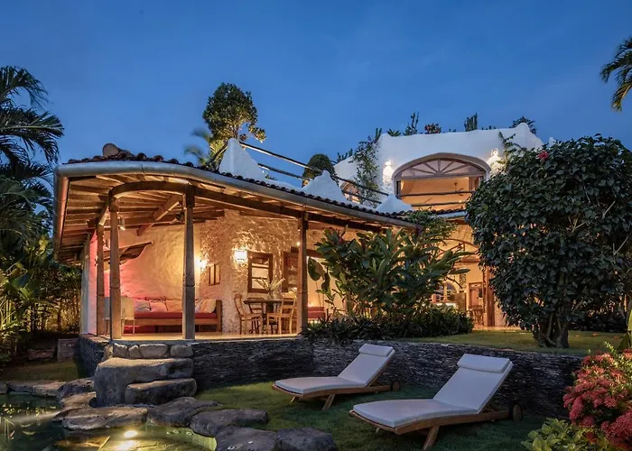 Casa Mila - 4br Luxury Family 5 Min From - Bali Villa